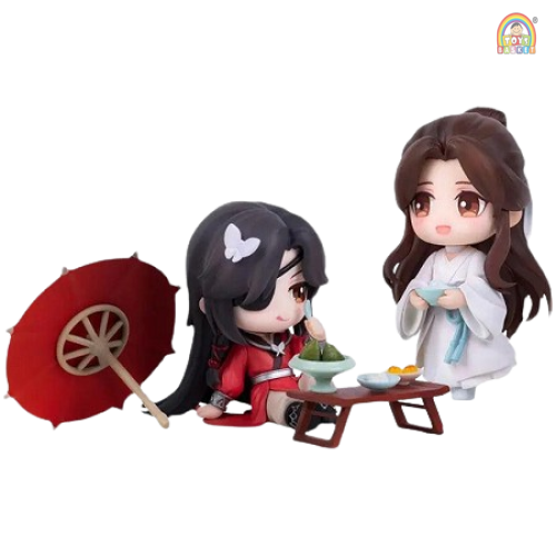Action Figures & Dolls